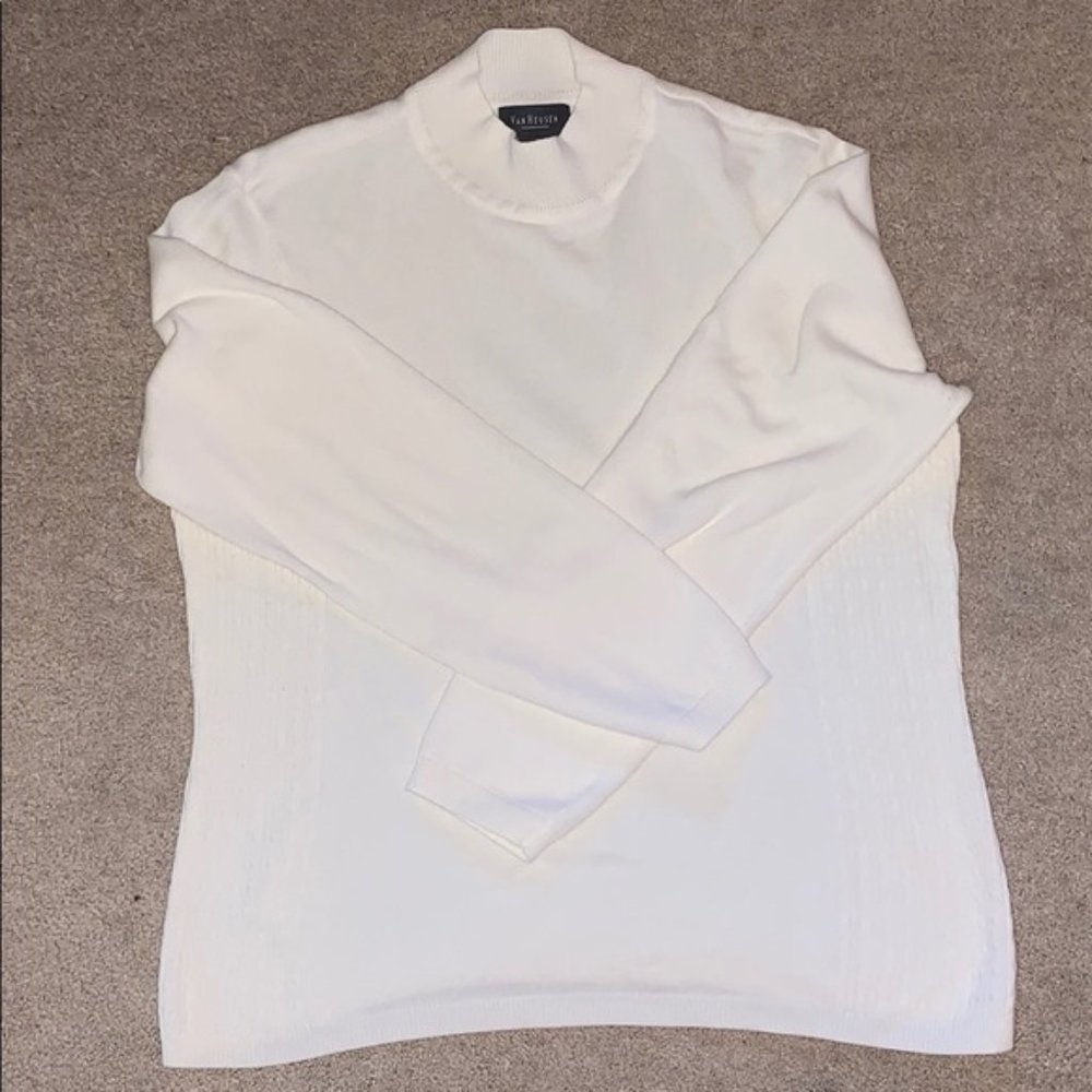 Ladies Van Heusen Mock Turtleneck Sweater